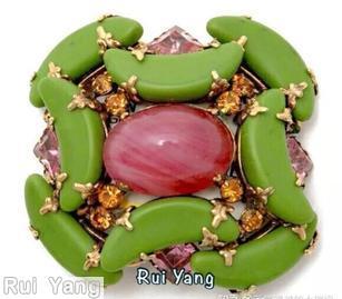 Schreiner square radial pin 8 banana bakelite 4 square stone green bakelite banana stone marbled pink large oval cab amber chaton pink faceted square goldtone jewelry