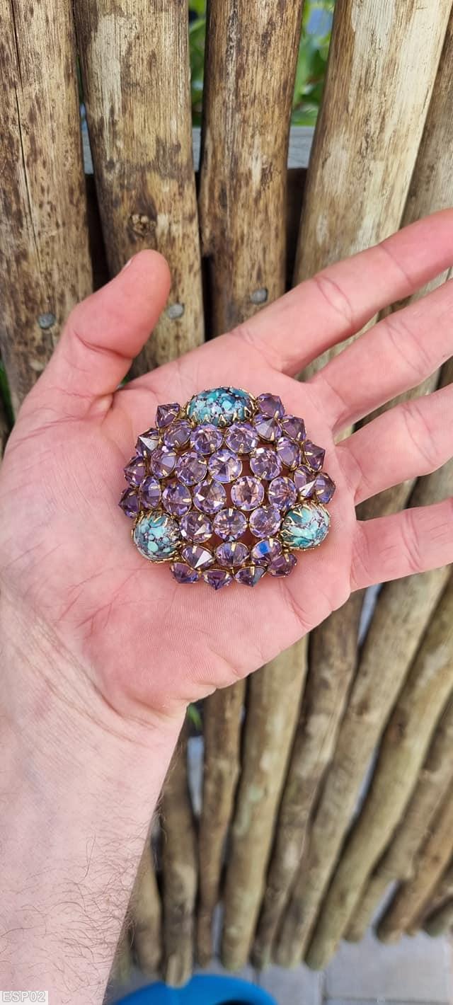 Schreiner triangle domed pin 3 large oval 30 inverted stone clear lavender inverted stone large turquoise purple marked aqua oval cab goldtone jewelry