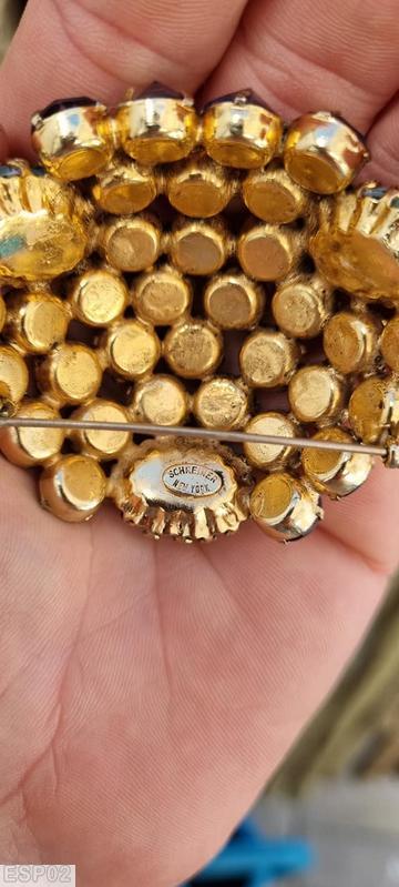 Schreiner triangle domed pin 3 large oval 30 inverted stone clear lavender inverted stone large turquoise purple marked aqua oval cab goldtone jewelry