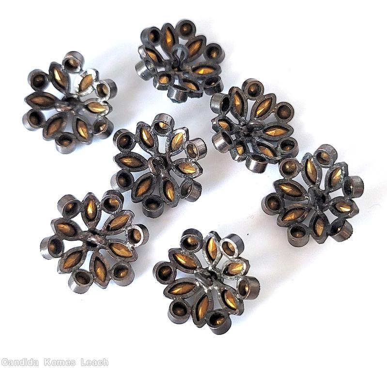 Schreiner radial domed button chaton center 6 surrounding navette 7 chaton emeral chaton smoky navette jewelry