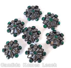 Schreiner radial domed button chaton center 6 surrounding navette 7 chaton emeral chaton smoky navette jewelry