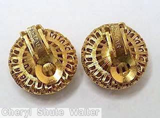 Schreiner 1 large chaton metal deco large ice lavender faceted chaton goldtone jewelry