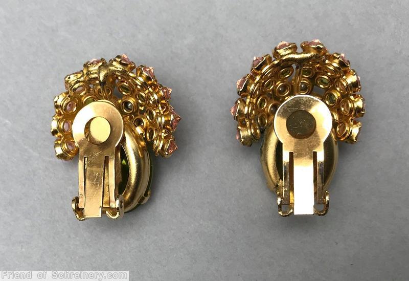 Schreiner 2 level large oval cab bottom half clustered ball top peridot large oval cab open back all invertd peridot ab peach jewelry