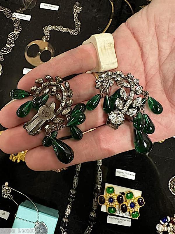 Schreiner asymmetrical 8 dangling bead earring 8 baguette curly branch 14 navette 1 large chaton crystal emerald dangling bead silvertone jewelry