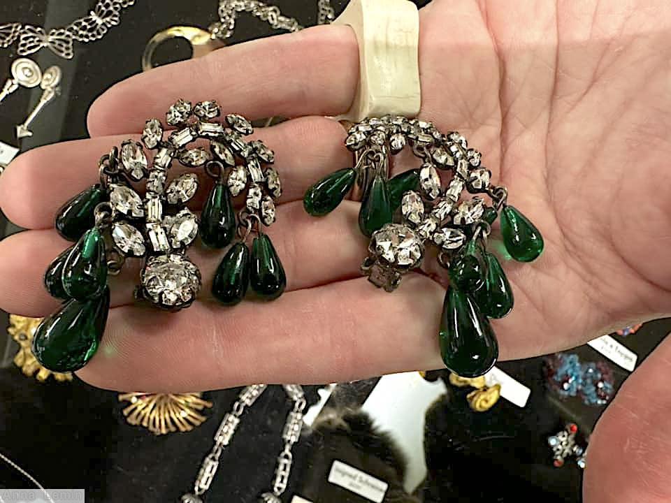 Schreiner asymmetrical 8 dangling bead earring 8 baguette curly branch 14 navette 1 large chaton crystal emerald dangling bead silvertone jewelry