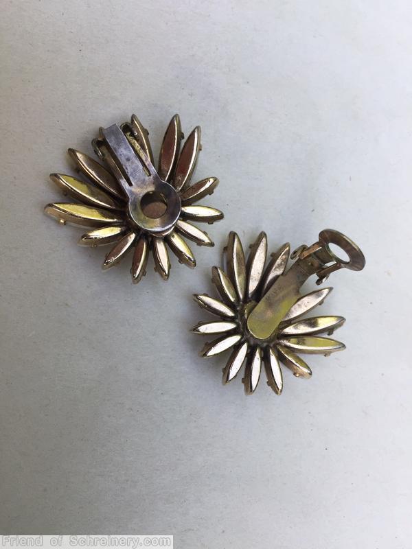 Schreiner daisy varied size 15 navette white navette jet oval center jewelry
