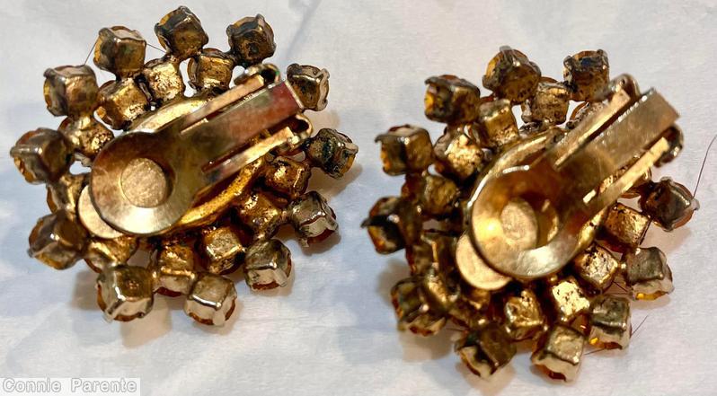 Schreiner large oval cab center 2 rounds 24 inverted stone marbled large oval cab center clear topaz inverted stone goldtone jewelry