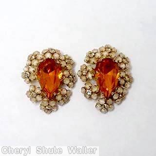 Schreiner radial teardrop shaped earring 8 clustered flower large teardrop center amber large teardrop moonglow white jewelry