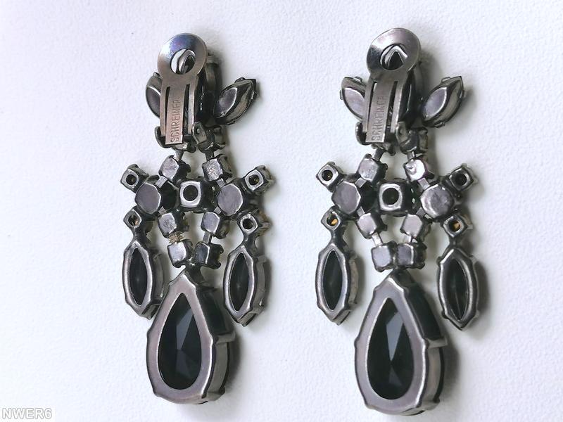 Schreiner top down 3 part bilaterial dangling earring top 3 navette bottom 1 large teardrop 2 large navette middle 3 chaton smoky large teardrop smoky navette crystal chaton jewelry