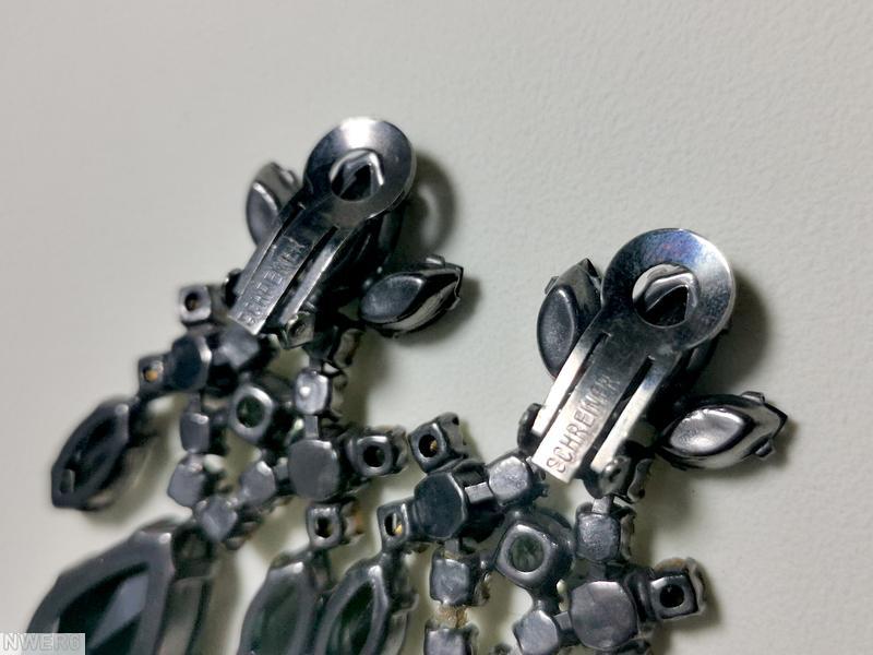 Schreiner top down 3 part bilaterial dangling earring top 3 navette bottom 1 large teardrop 2 large navette middle 3 chaton smoky large teardrop smoky navette crystal chaton jewelry