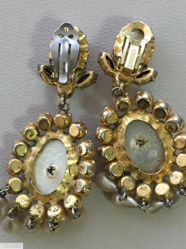 Schreiner top down dangle top oval cab 2 navette 1 small chaton 5 dangling teardrop bottom large oval center 14 surrounding small chaton faux pearl crystal goldtoned jewelry
