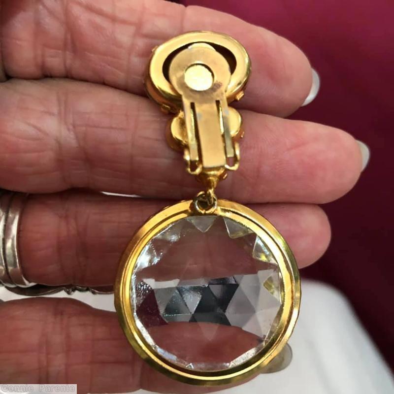 Schreiner top down dangling large rose cut disc large chaton top 3 small chaton crystal large rose cut open back goldtone jewelry