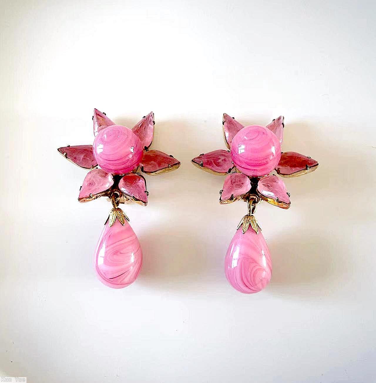 Schreiner top down dangling pin top large marble globe 6 radial surrounding teardrop bottom dangling teardrop pink marbled goldtone jewelry