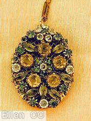 Schreiner 2 flower head radial locket 7 navette 15 chaton scrollwork topaz large faceted round stone peridot faceted navette champagne inverted small stone green goldtone jewelry