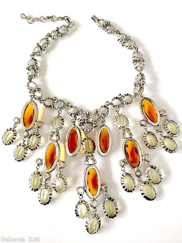 Schreiner 1 chain of 25 chaton 7 large oval cab dangling necklace 18 oval cab amber rose cut large oval cab clear champagne oval cab crystal silvertone jewelry