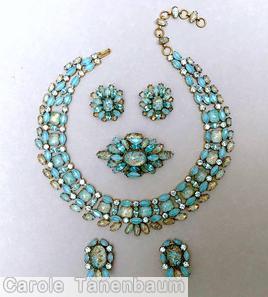 Schreiner 3 rounds 14 emerald cut middle round tilted smooth navette outer round venetian ice blue ice blue aqua goldtone jewelry