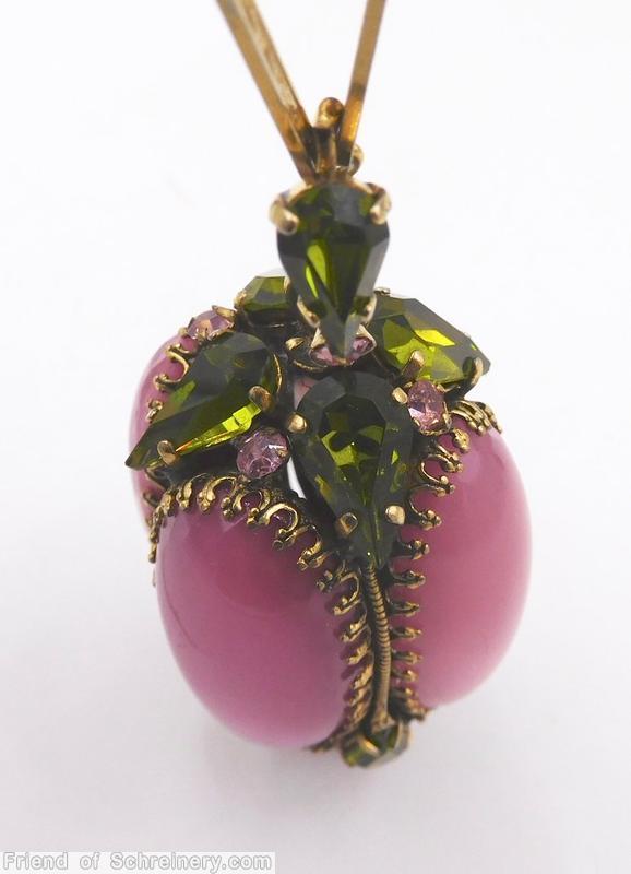 Schreiner egg pendant 4 large oval cab 4 teardrop top large chaton bottom goldtone opaque pink peridot amber jewelry
