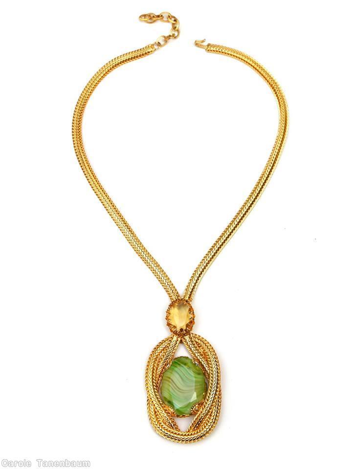 Schreiner v shaped metal mesh chain 1 large oval art glass center surrounding twited metal mesh chain 1 large oval cab marbled green large oval center large faceted oval cab amber goldtone jewelry