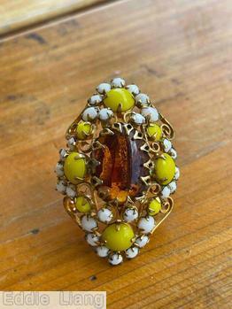 Schreiner diamond shaped filigree ring large oval cab center 4 large chaton opaque lime chaton milk white small chaton large oval gold fluss topaz center goldtone jewelry