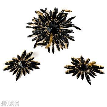 Schreiner 2 level navette random arranged radial mums pin large round stone center jet goldtone jewelry