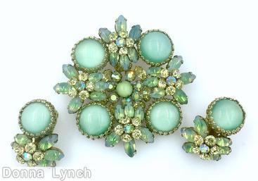 Schreiner square radial pin 4 large chaton corner 4 clustered flower small chaton center pale blud moonglow bicolor blue white navette ab chaton crystal chaton jewelry